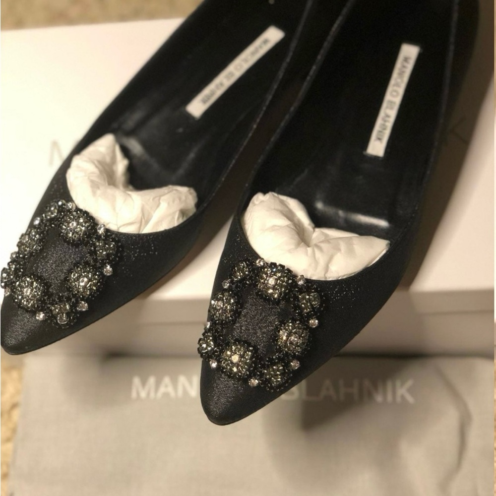 Manolo Blahnik Hangisi Flats IT36.5